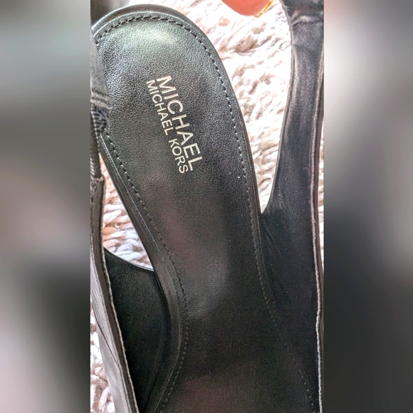 Michael Kors shoes, Size 8, Black color. - Picture 10 of 12